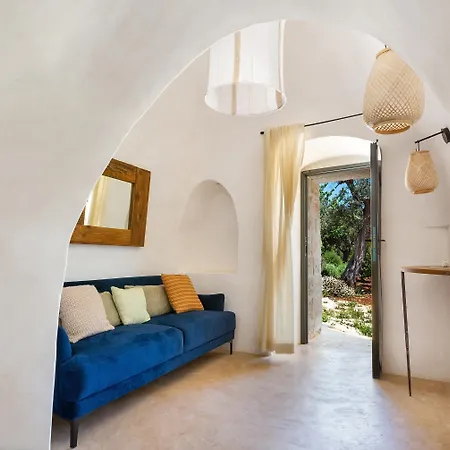 Le Ali Bianche By Perle Di Puglia チステルニーノ